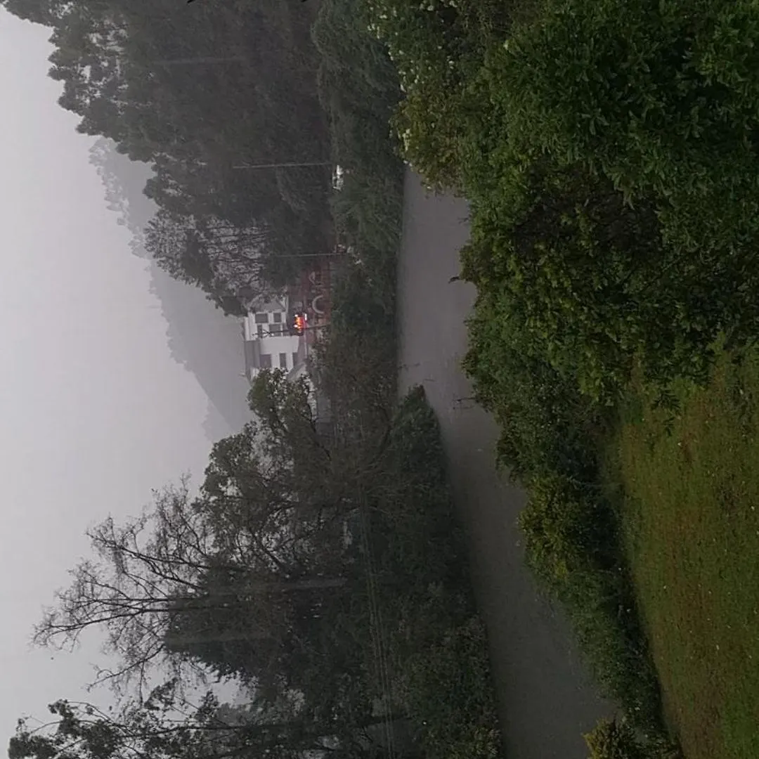 Sisiram River Side Munnar Guest house